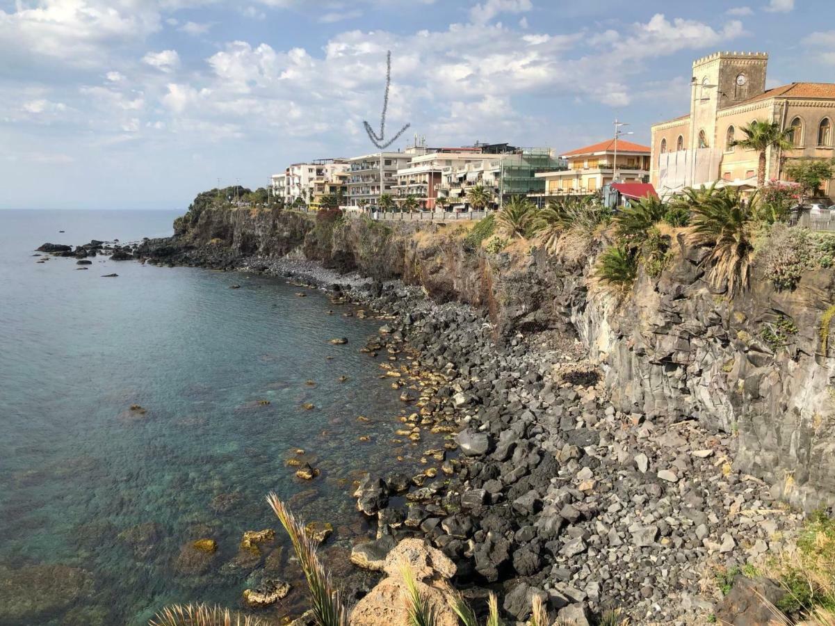 Casa Vitale Aci Castello Exterior photo